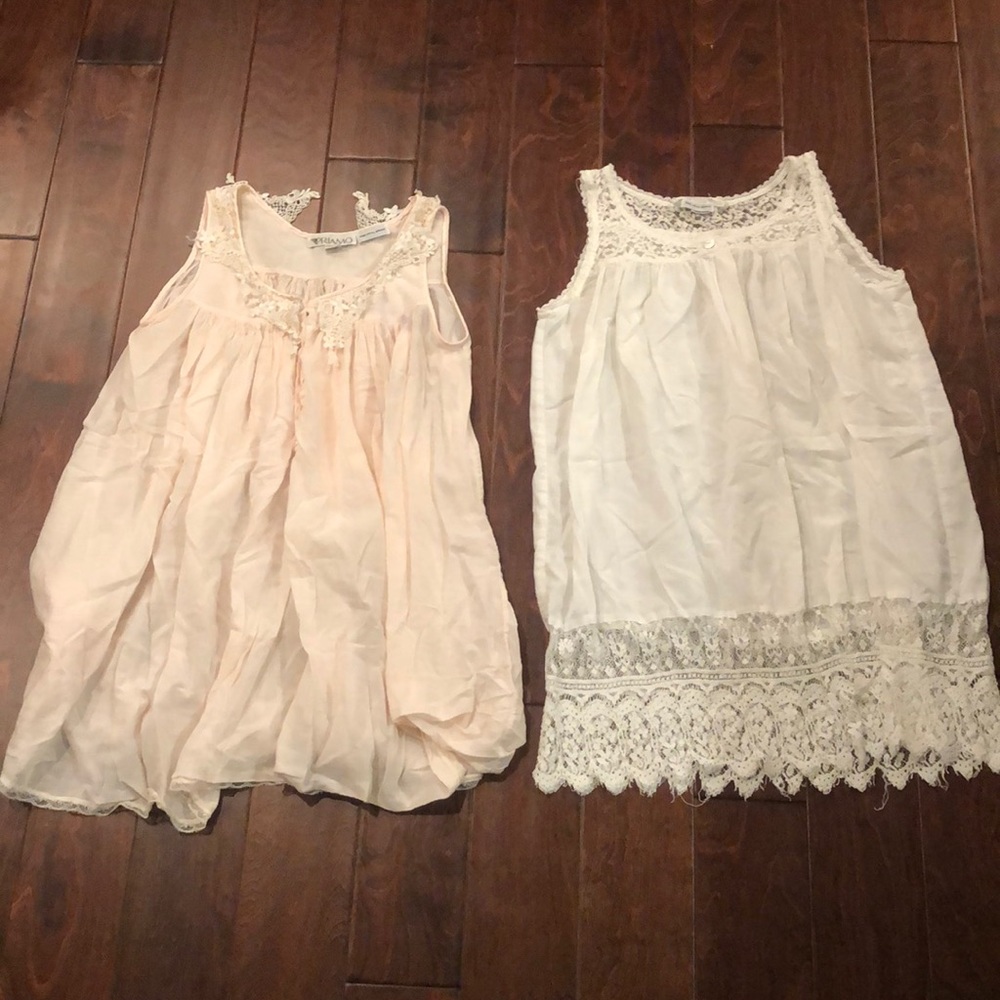 Lot of two vintage Saks fifth Avenue nightgowns